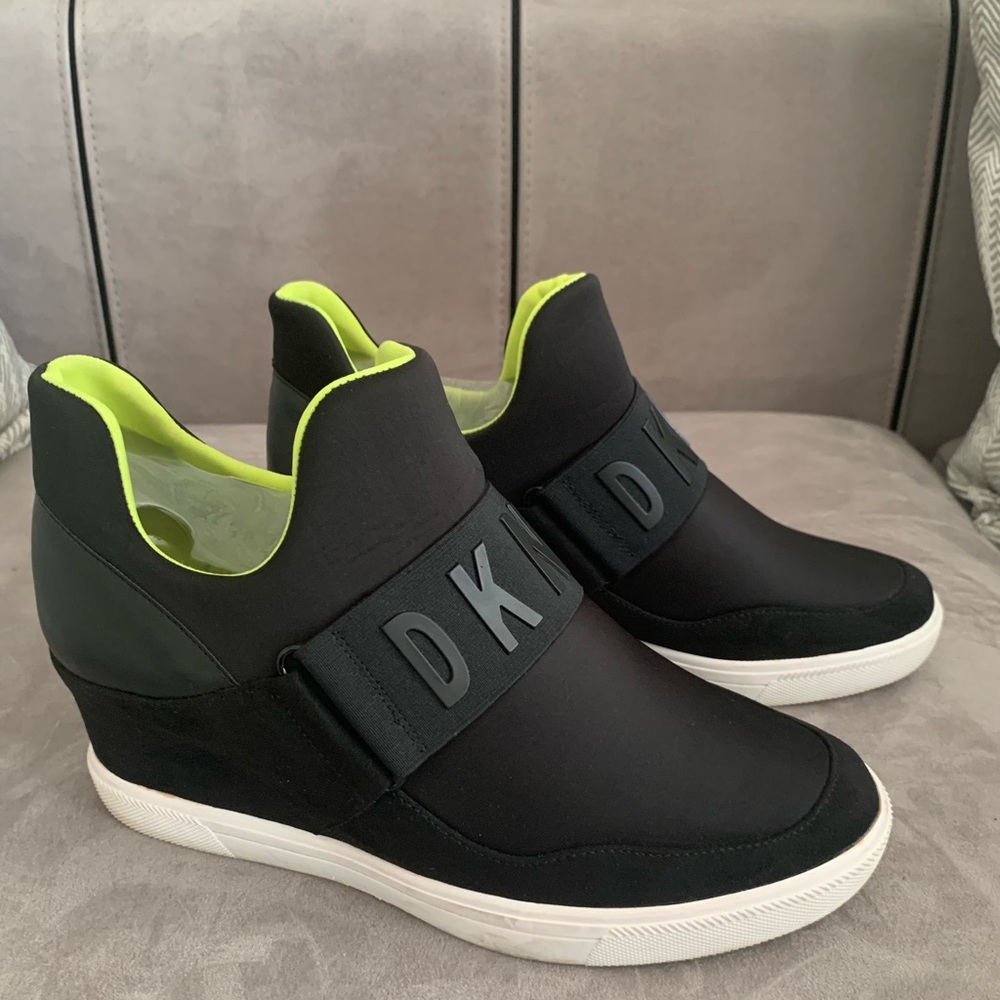 DKNY Black Wedge Sneakers size 10